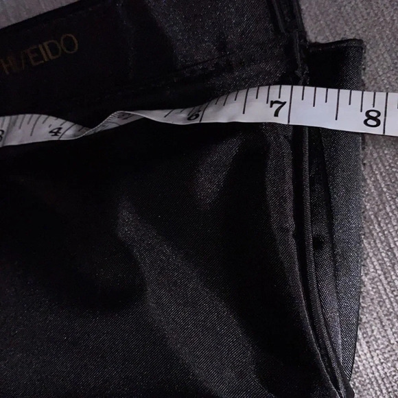 Shiseido  black makeup bag - Picture 5 of 9